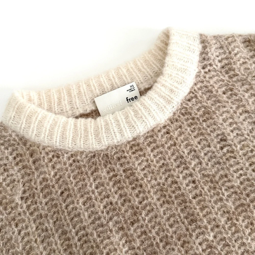 Aritzia Wilfred Free Laney Cropped Sweater - Picture 4 of 8